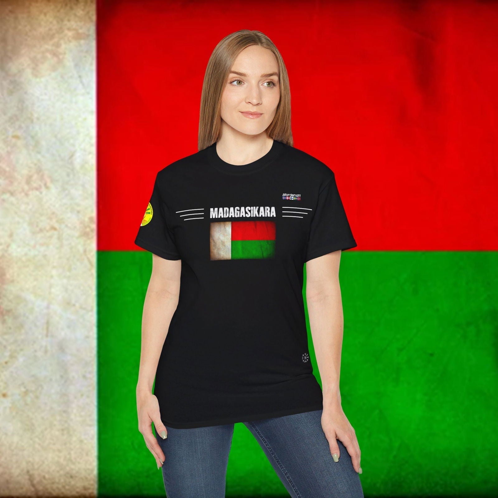 Madagascar Flag Heritage Tee - Nordenatt TM